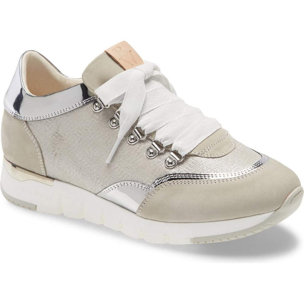 RON WHITE Zorina Lace-Up Sneaker sz 6